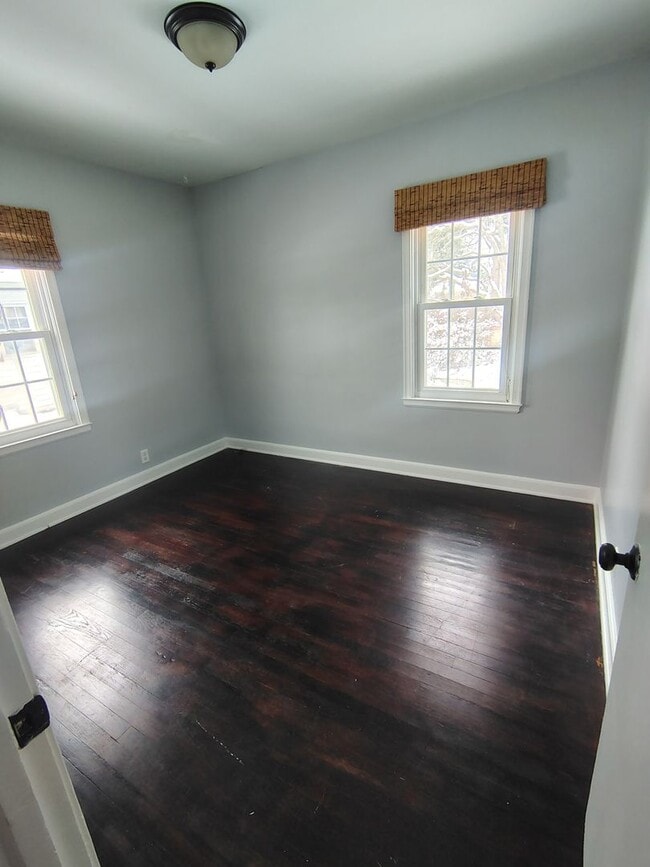 Building Photo - Cozy Two Bedroom - Coming Soon