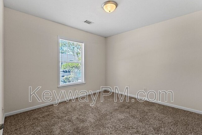 Building Photo - 2218 Bridgeton Rd