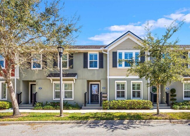 Building Photo - 689 Oak Lake Ln