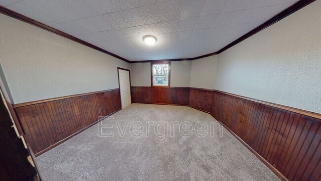 Building Photo - 233 S Hamilton Ave