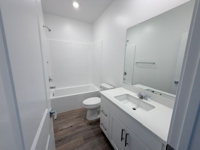 Building Photo - 27218 Pennywhistle
