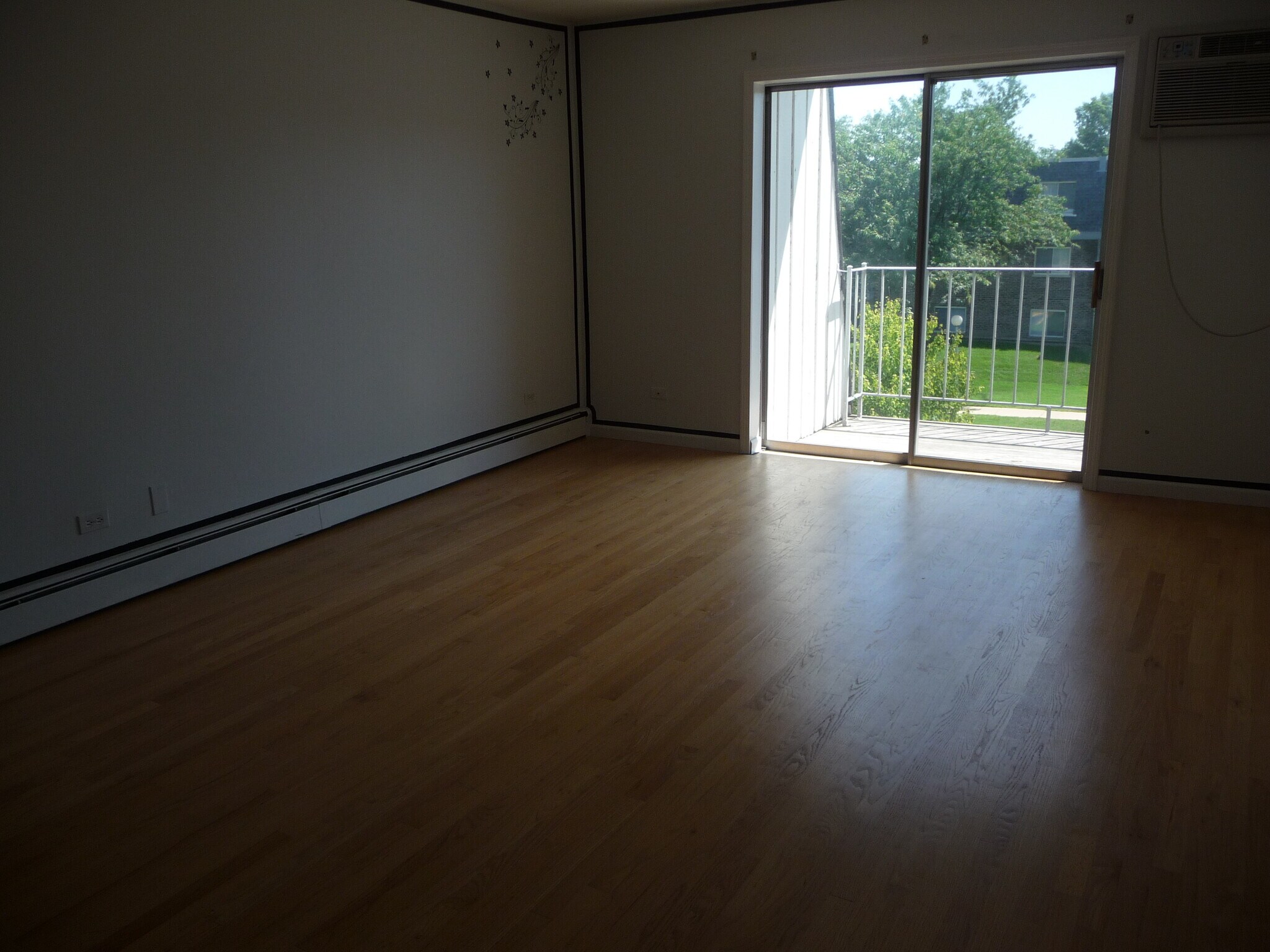 Building Photo - 920 Jonathon Ct