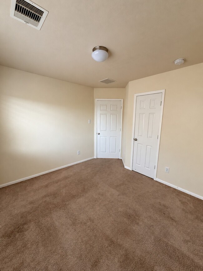Building Photo - 8327 Lamond Ln