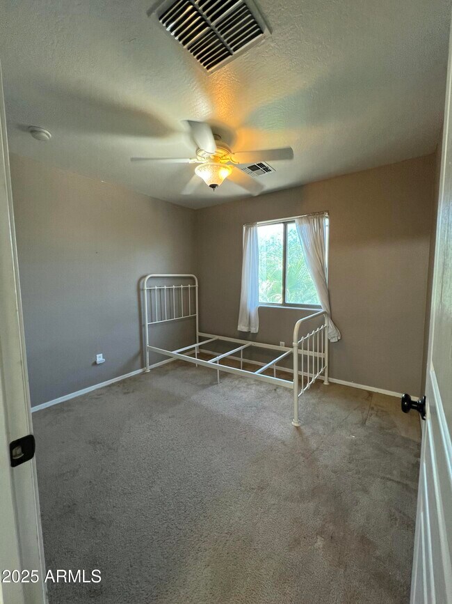 Building Photo - 14711 W Riviera Dr