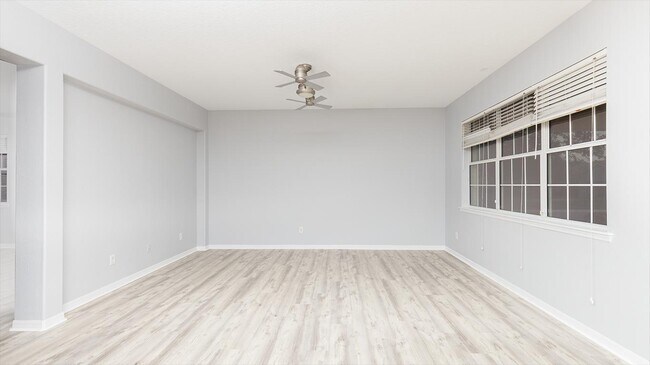 Building Photo - 3446 Pegaso Ave