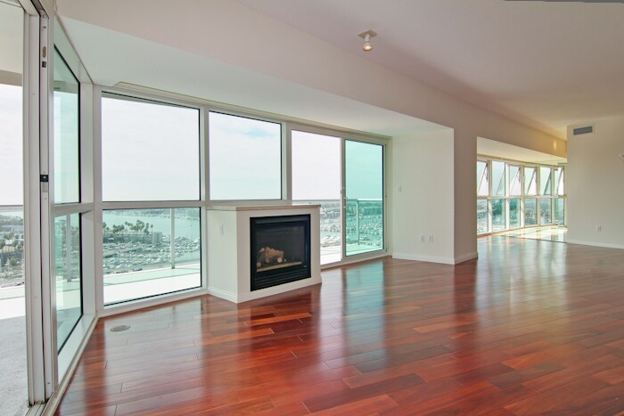 Building Photo - 13600 MARINA POINTE Dr
