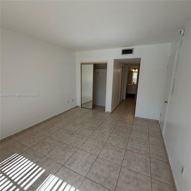 Building Photo - 7505 SW 82nd St