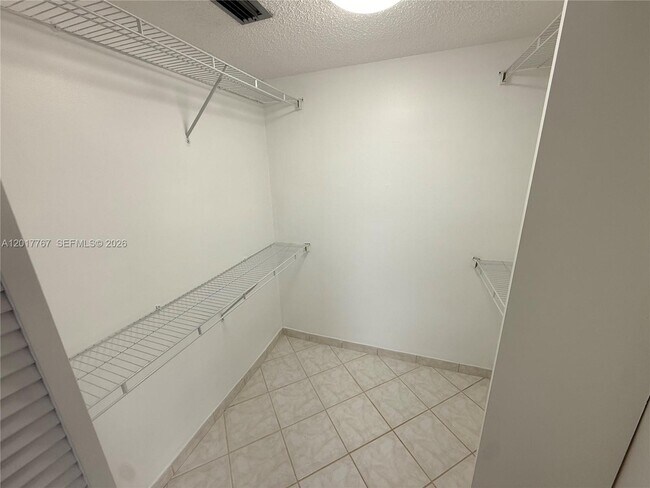 Building Photo - 1820 SW 81st Ave