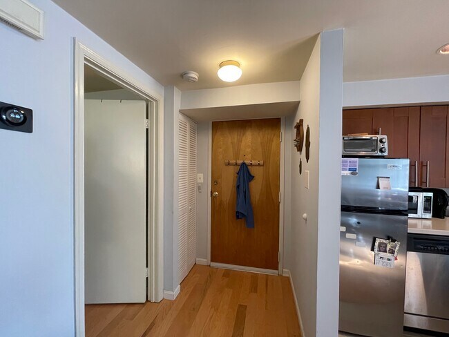 Building Photo - 1755 Willard St NW