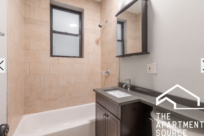 Building Photo - 4546 N Damen Ave