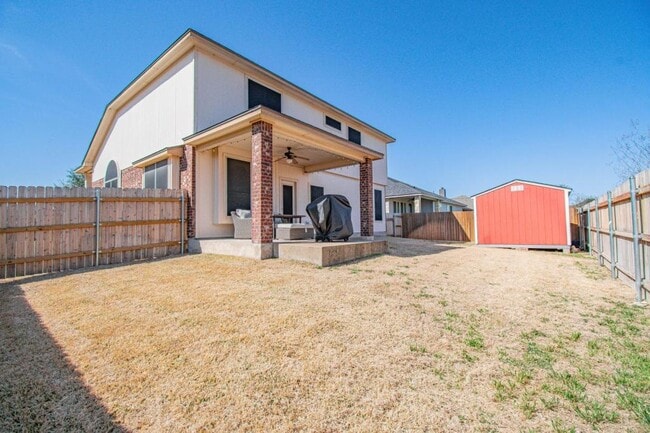 Building Photo - 10004 Birch Tree Dr