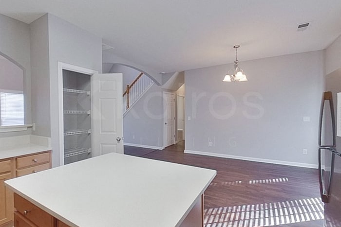 Building Photo - 198 Mitchell Dr