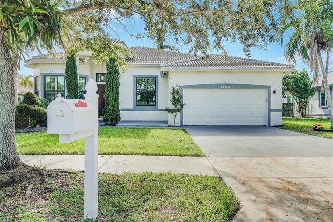 Building Photo - 10918 NW 56th Ct