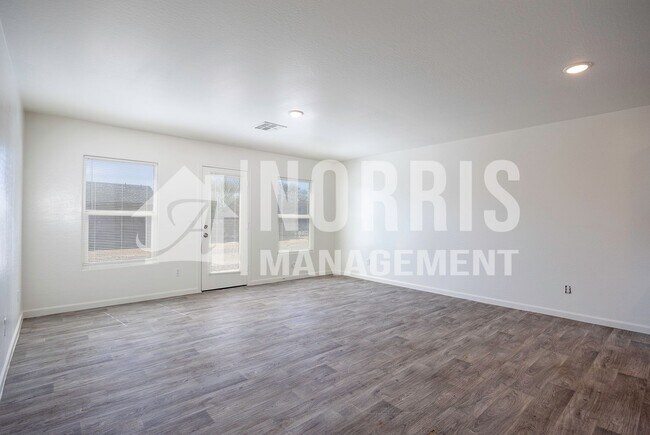 Building Photo - Great Home For Rent in Arizona City