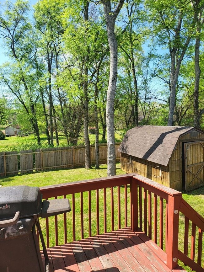 Building Photo - Nice 3 BR, 2.5 Ba with garage like new in Murfreesboro by Carter Realty Asvisors