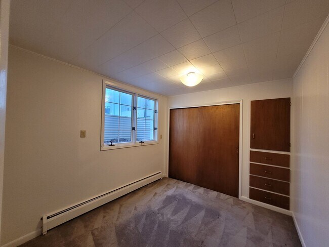 Building Photo - 15t1426