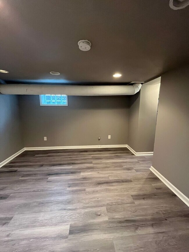 Building Photo - Merion Village Single-Family Home with Flexible Living Areas and Outdoor Space