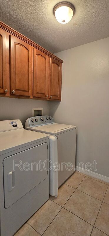 Building Photo - 13268 Silver Strand Falls Dr