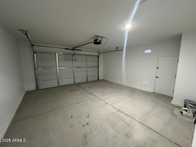 Building Photo - 3418 S 177th Dr