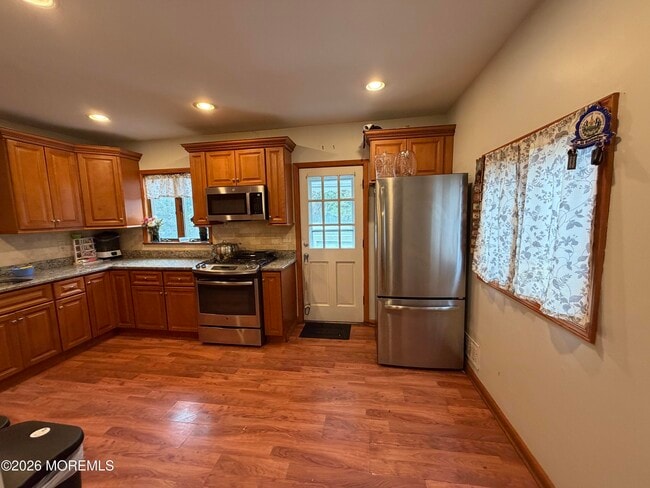 Building Photo - 79-81-81 Branch Ave