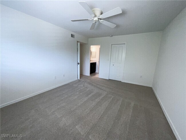 Building Photo - 4170 Crayton Rd