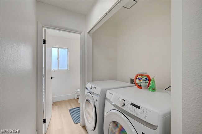 Building Photo - 3200 Ivory Coast Dr