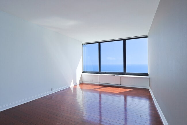 Building Photo - 155 N Harbor Dr