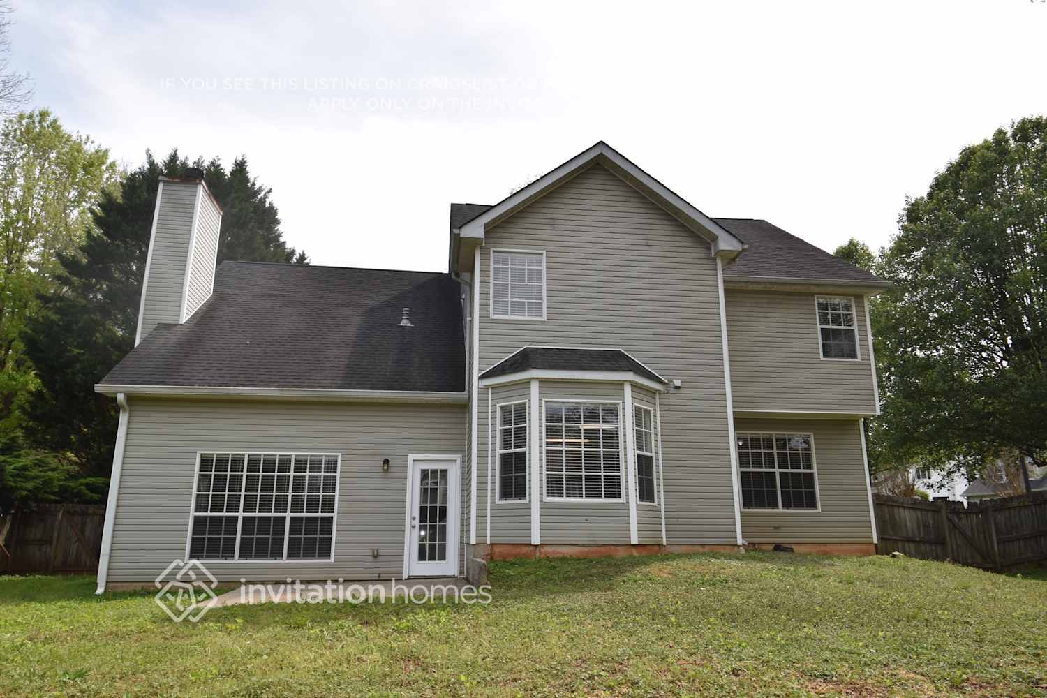 Building Photo - 395 Oakdale Cir