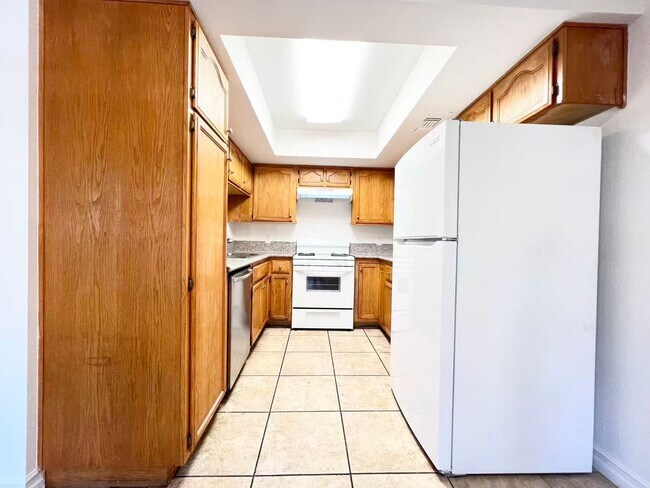 Building Photo - 4069 Nook Way