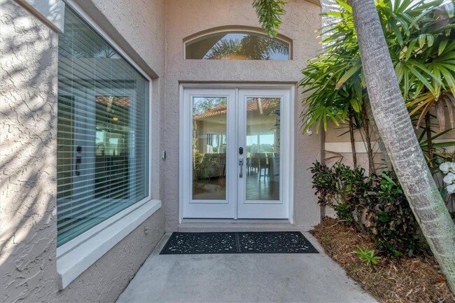 Building Photo - 7317 Regina Royale Blvd