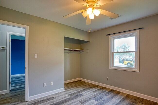 Building Photo - 152 Keith Dr