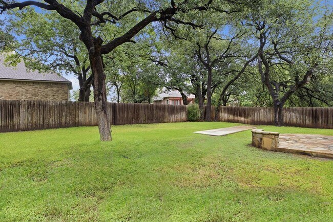 Building Photo - 3552 Alexandrite Way