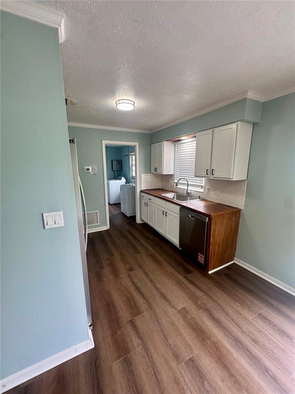 Building Photo - 26550 SW 4th Rd