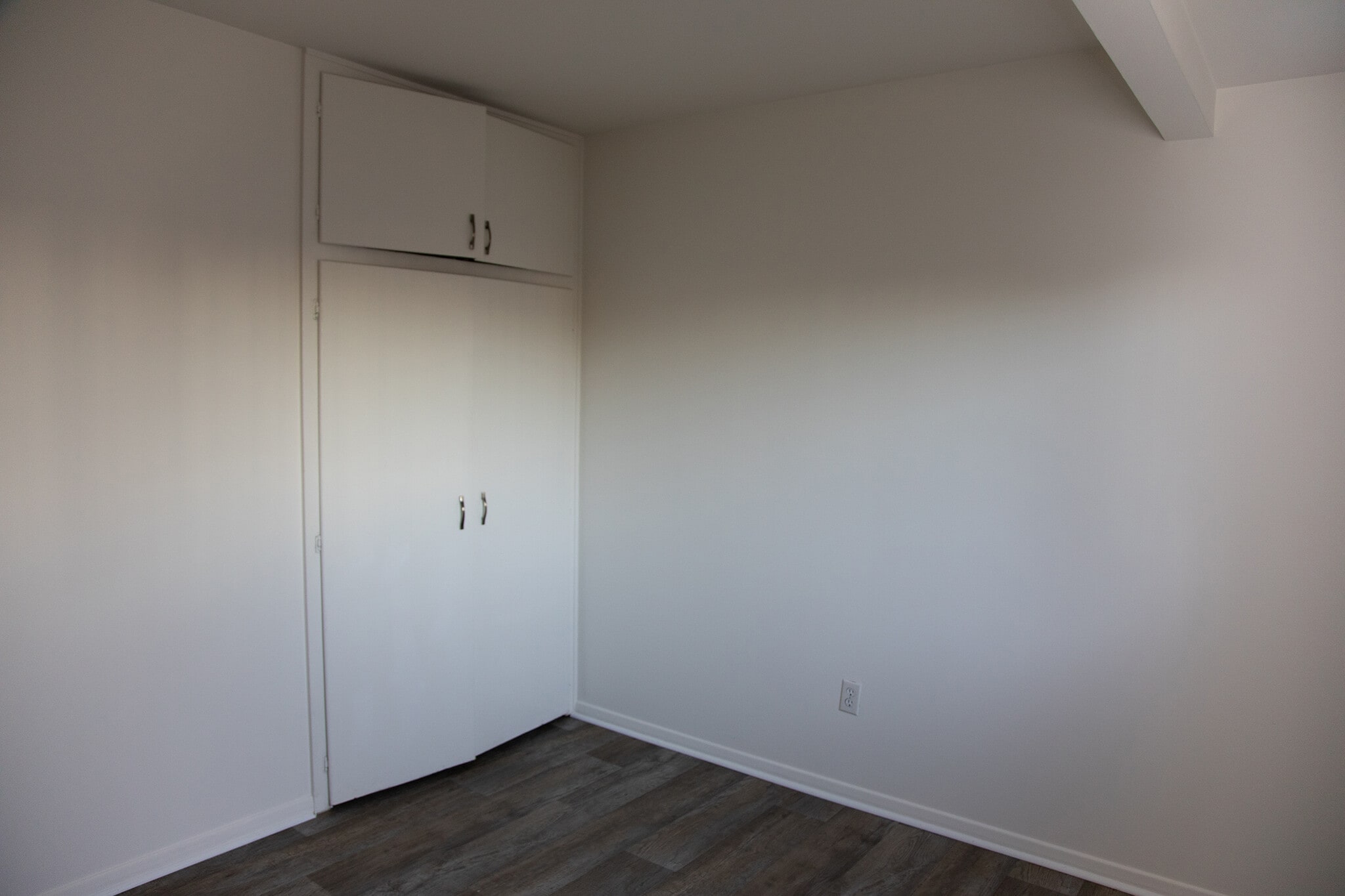 Building Photo - 3292 Karok Ave