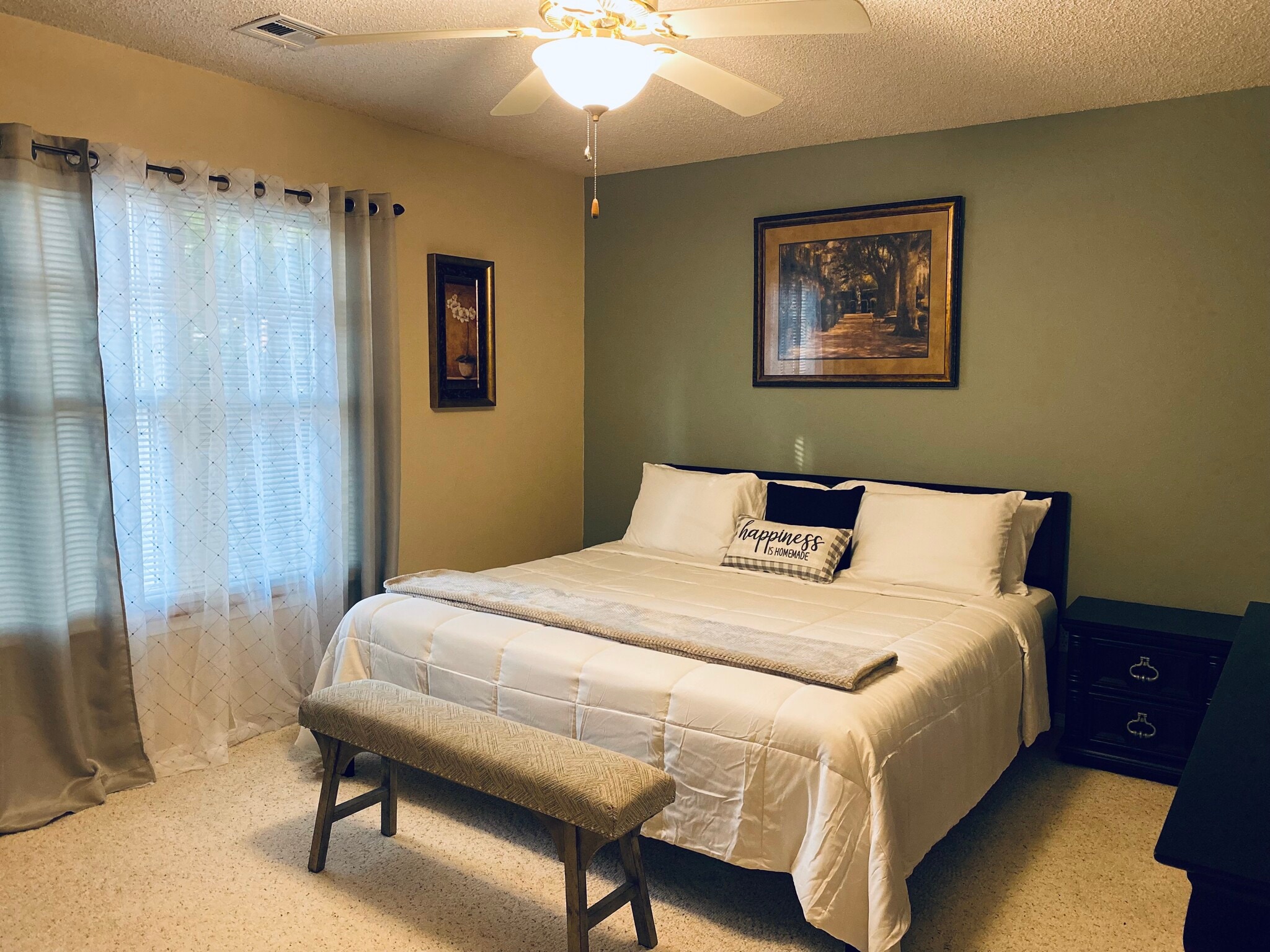 Building Photo - 104 Ivy Pl