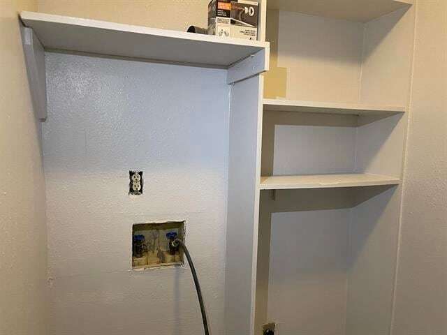 Building Photo - 101 W Del Mar Blvd