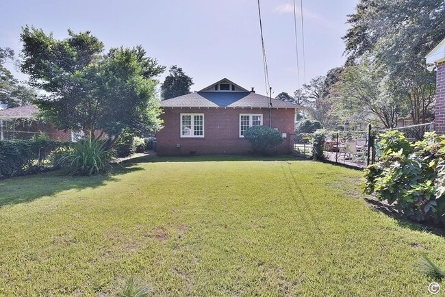 Building Photo - 1639 17th Ave