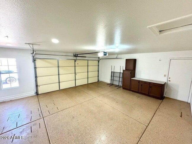 Building Photo - 13854 N 30th St