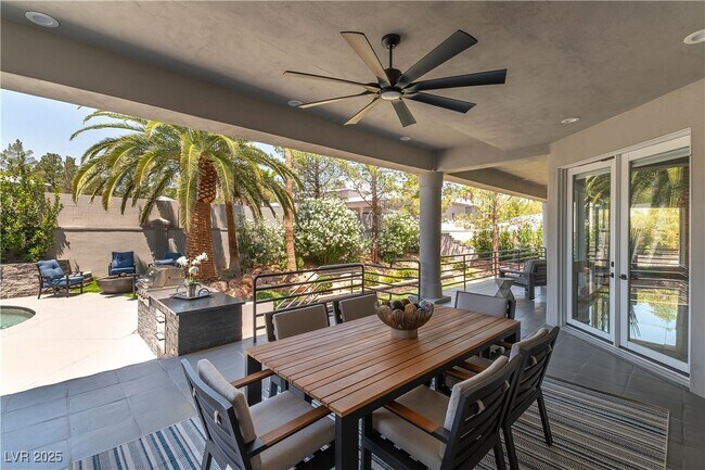 Building Photo - 7880 Dana Point Ct
