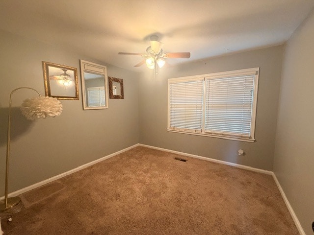 Building Photo - 400 Woodvale Ln