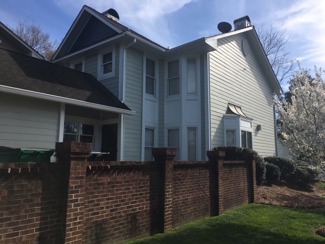 Building Photo - 3 bedroom townhome across from Panthers St...
