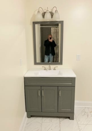 Building Photo - 719 E Jefferson St