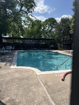 Building Photo - 8941 Gaylord Dr