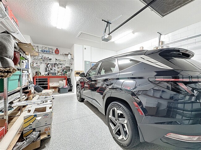 Building Photo - 2244 Antilles Club Dr