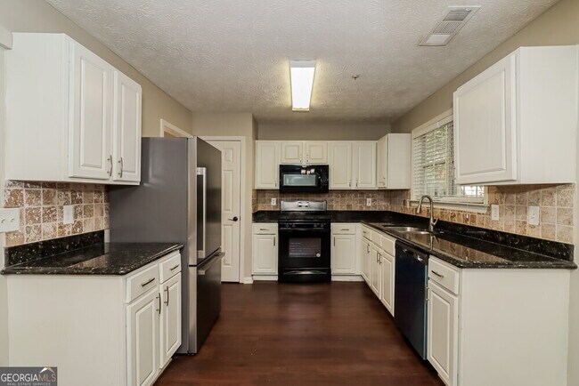 Building Photo - 1515 Evanston Ct