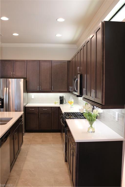 Building Photo - 8321 Venetian Pointe Dr