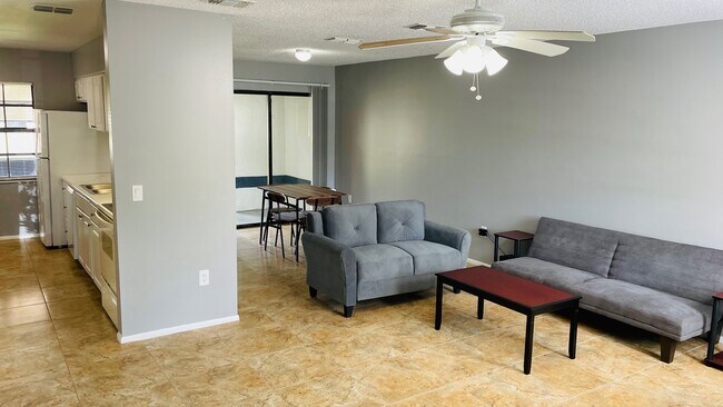 Building Photo - 2706 Graduate Ct