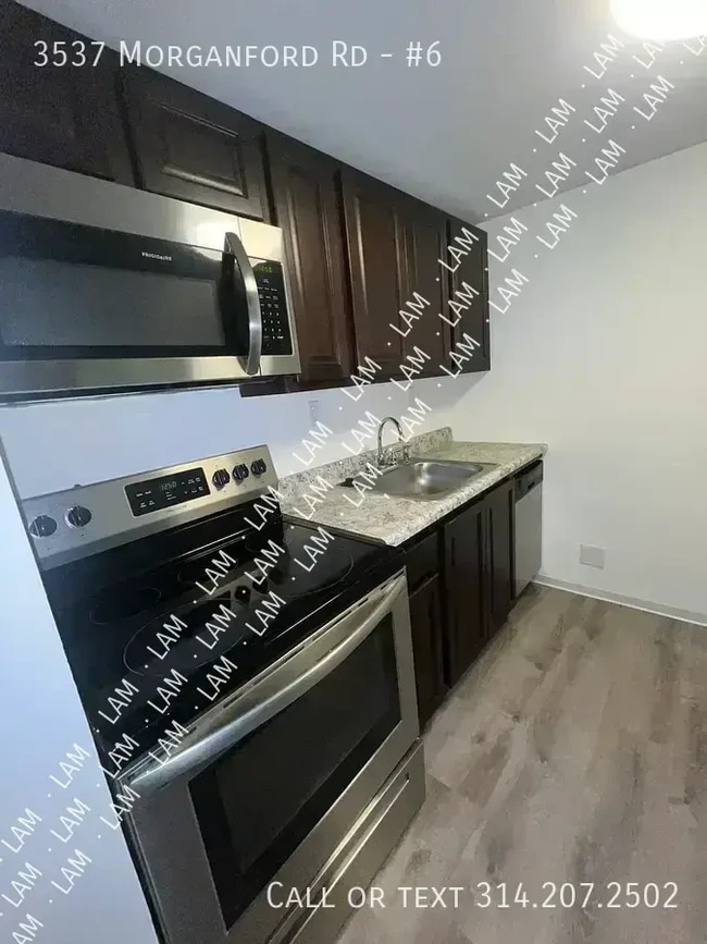 Building Photo - 3537 Morganford Rd-#6