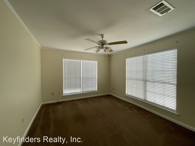 Building Photo - 3 br, 2 bath House - 5036 Stumberg Lane