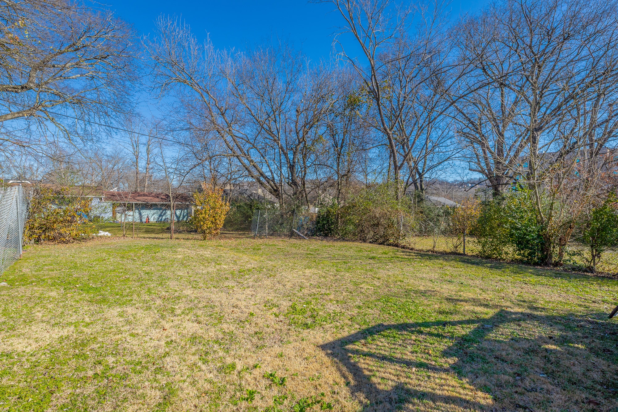 Building Photo - 2107 Oak St